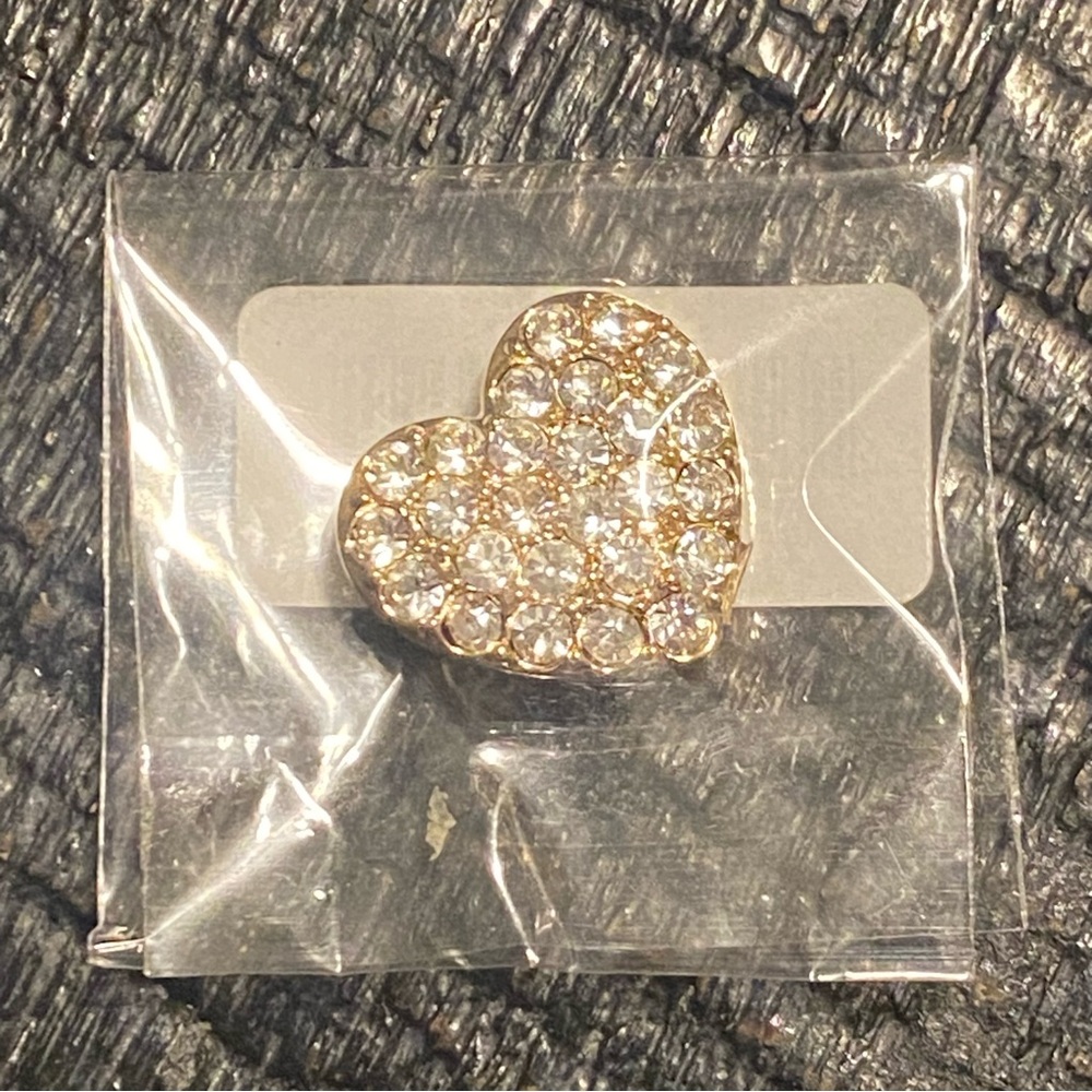 Original Magnolia and Vine Yellow Gold and Crystal Heart Standard Jewelry Snap